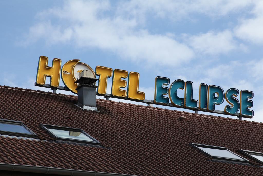 Brit Hotel L'Eclipse Nancy Heillecourt Esterno foto